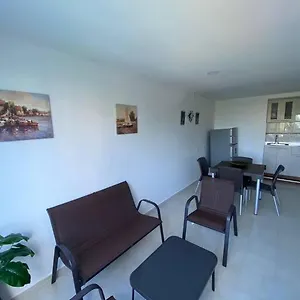 Apartamento Con Piscina Y Cerca A La Playa Cartagena